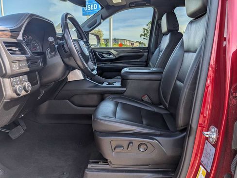 Used 2021 Chevrolet Suburban LT AWD/4WD image 15