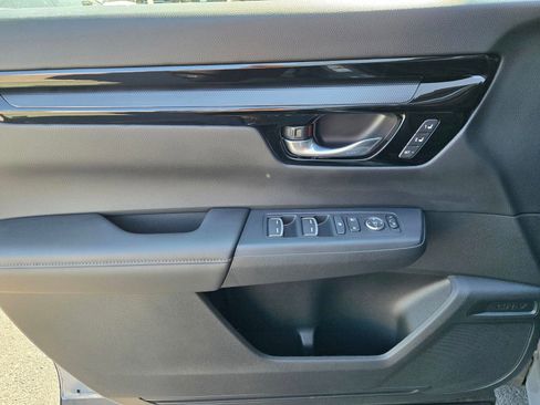 Used 2025 Honda CR-V EX-L image 17