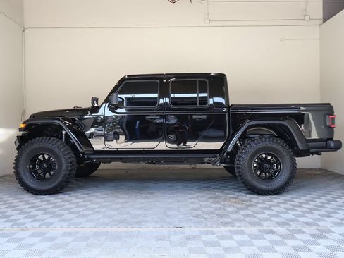 Used 2021 Jeep Gladiator Rubicon AWD/4WD image 10