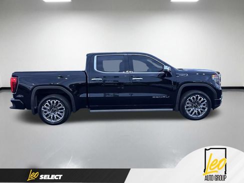 Used 2024 GMC Sierra 1500 Denali Ultimate AWD/4WD image 8