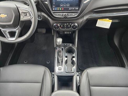 Certified 2023 Chevrolet TrailBlazer ACTIV w/ Convenience Package image 12
