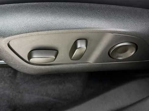 Used 2025 Buick Enclave Preferred image 24