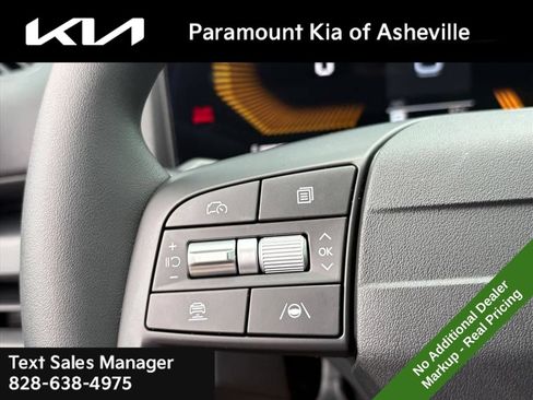New 2026 Kia K4 FWD image 25