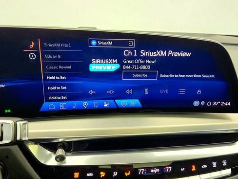 Used 2024 Cadillac Lyriq Luxury image 15