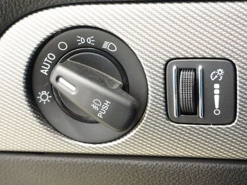 Certified 2018 Dodge Durango GT image 30