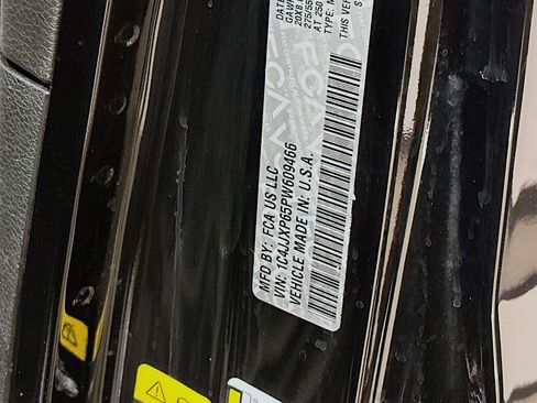 Used 2023 Jeep Wrangler Sahara w/ Cold Weather Group image 12