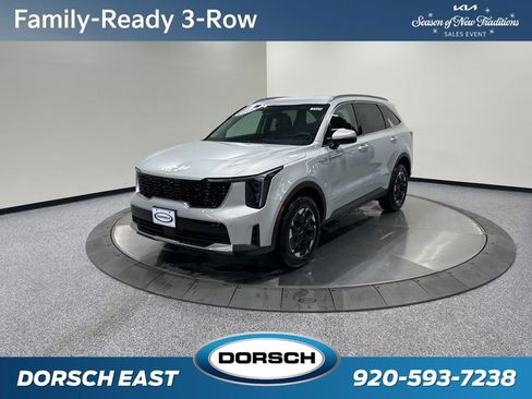 New 2026 Kia Sorento S image 1