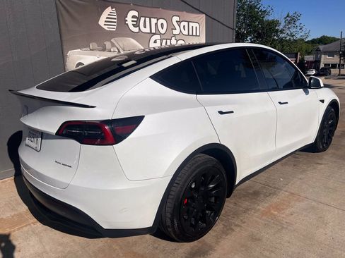 Used 2023 Tesla Model Y Long Range AWD/4WD image 7
