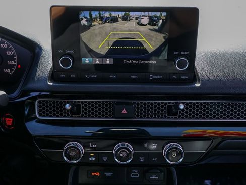 Used 2024 Honda Civic Sport image 29