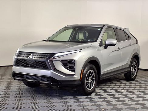 Used 2024 Mitsubishi Eclipse Cross ES image 3