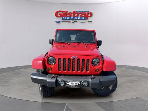 Used 2010 Jeep Wrangler Unlimited Sahara w/ Dual Top Group image 2