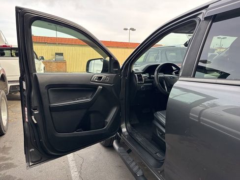 Used 2020 Ford Ranger Lariat w/ Technology Package image 3