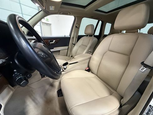 Used 2012 Mercedes-Benz GLK 350 4MATIC image 28
