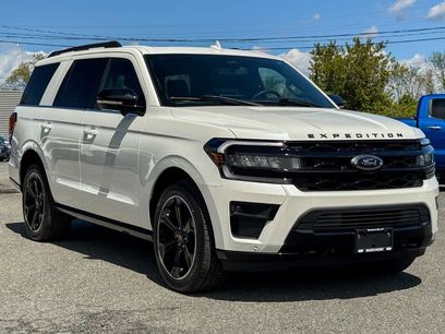 Used 2023 Ford Expedition Limited
