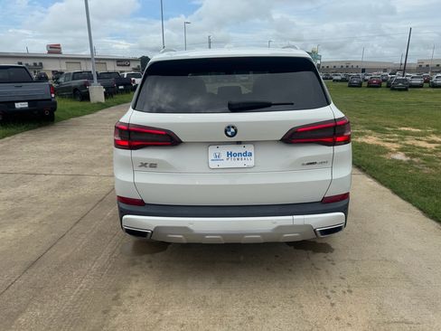 Used 2022 BMW X5 sDrive40i w/ Premium Package RWD image 7