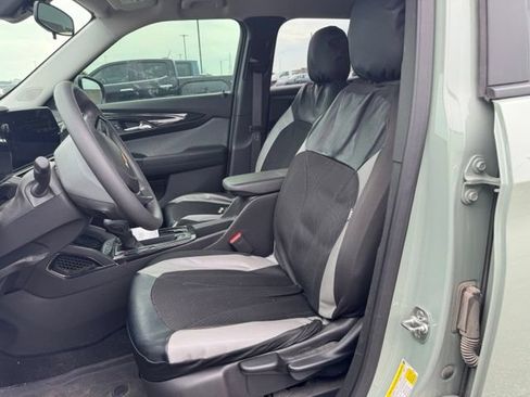 Used 2025 Chevrolet TrailBlazer LT w/ Driver Confidence Package FWD image 10