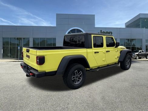 Used 2024 Jeep Gladiator Mojave w/ Technology Group image 7