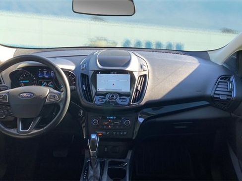 Used 2019 Ford Escape Titanium image 15