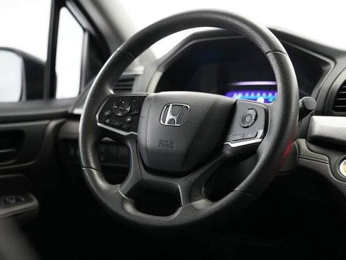 Used 2019 Honda Odyssey EX image 11