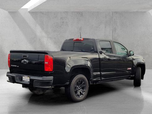 Used 2019 Chevrolet Colorado Z71 w/ Z71 Midnight Edition image 4