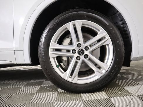 Used 2021 Audi Q5 e Premium image 32