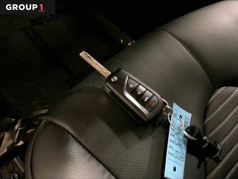 Used 2024 Toyota Camry SE w/ Cold Weather Package image 15