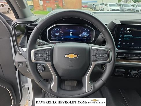 Used 2025 Chevrolet Silverado 2500 LT w/ All Star Edition AWD/4WD image 11