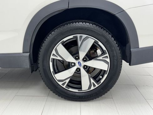 Used 2019 Subaru Forester Touring image 43