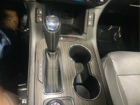 Used 2019 GMC Acadia SLT w/ LPO, Floor Liner Package image 13