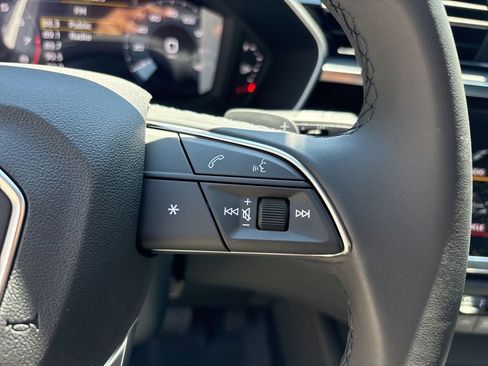 New 2025 Audi Q3 2.0T Premium image 22