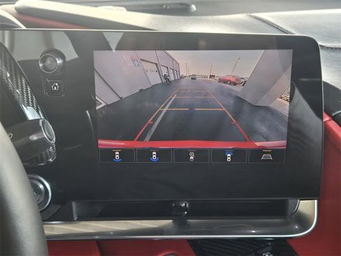 Used 2022 Chevrolet Corvette Stingray Premium Conv w/ 3LT image 17