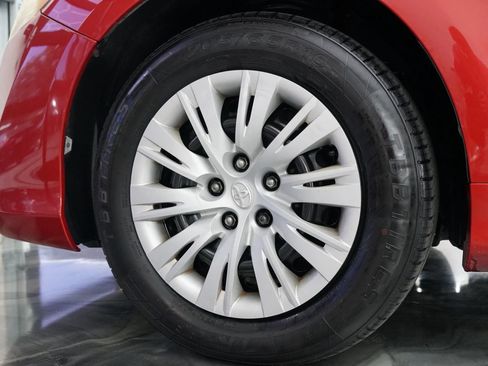 Used 2012 Toyota Camry LE w/ Preferred Accessory Pkg FWD image 16