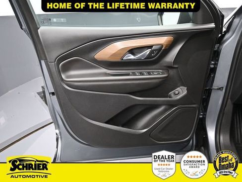 Used 2021 GMC Terrain SLE w/ Driver Convenience Package image 10