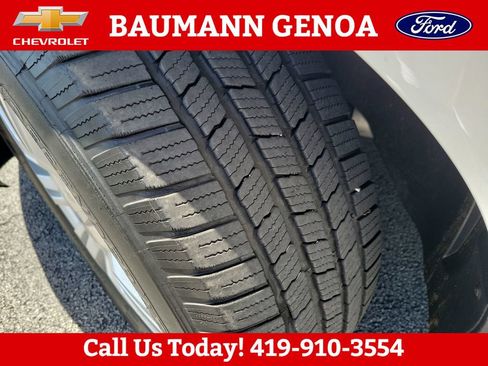 Used 2013 Cadillac SRX Luxury AWD/4WD image 28
