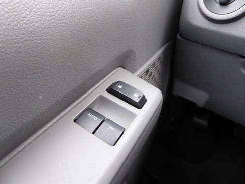 Used 2012 Ford E-350 and Econoline 350 XL w/ PWR Windows & Locks Group image 14