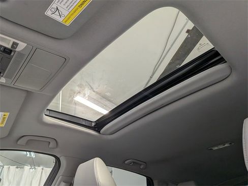 Used 2019 Acura MDX FWD image 13