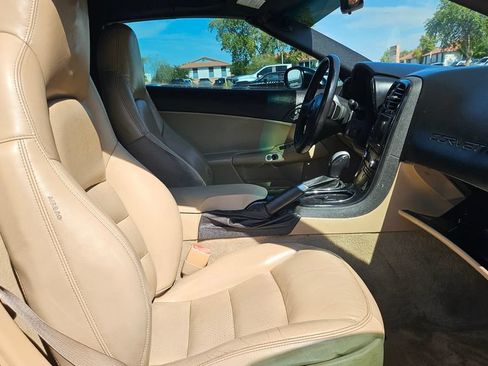 Used 2008 Chevrolet Corvette Convertible w/ Preferred Equipment Group RWD image 20