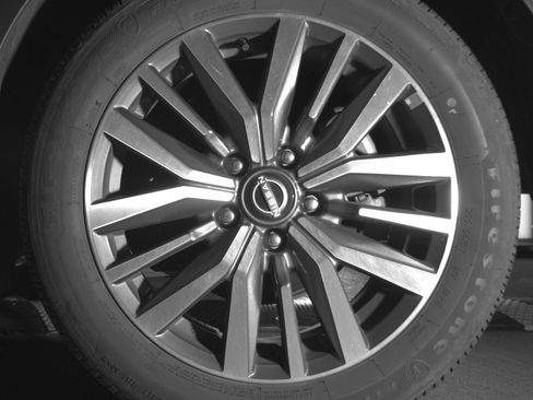 Used 2024 Nissan Kicks SV FWD image 17