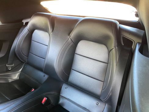 Used 2025 Ford Mustang Premium RWD image 31