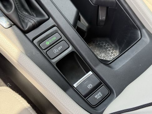 Used 2024 Honda Accord EX image 24