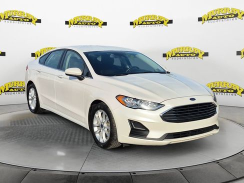 Used 2019 Ford Fusion SE FWD image 7