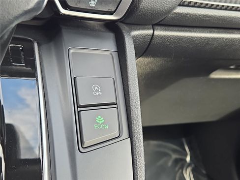 Used 2021 Honda CR-V Touring image 10