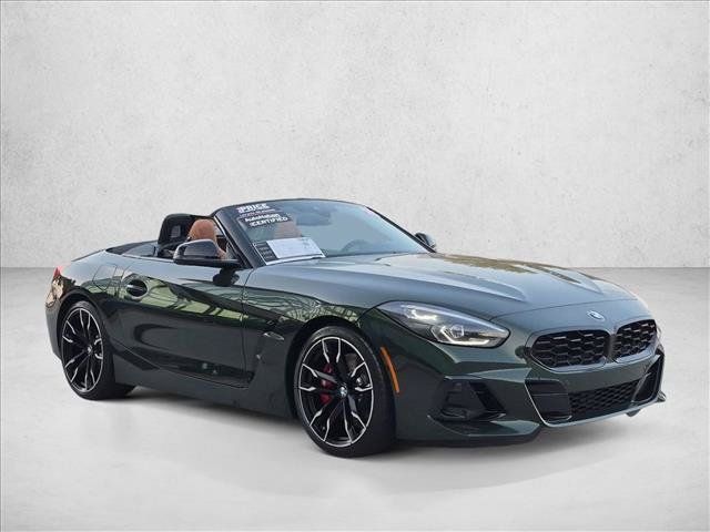 Used 2025 BMW Z4 M40i w/ Edition RWD image 3