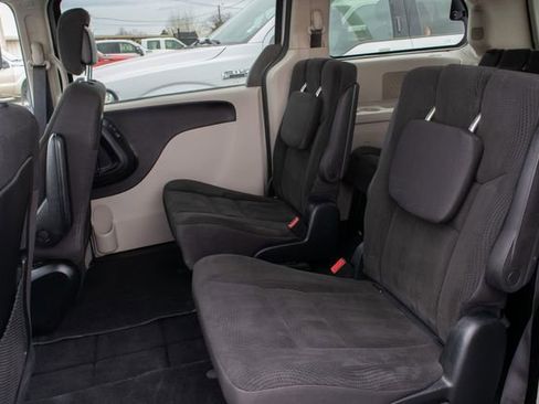 Used 2017 Dodge Grand Caravan SE w/ Power Window Group image 16