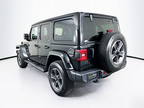 Used 2023 Jeep Wrangler Unlimited Sahara w/ Safety Group AWD/4WD image 5