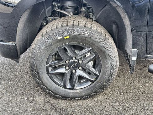 New 2026 Chevrolet Silverado 1500 Custom Trail Boss image 12