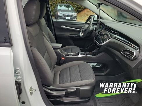 Used 2023 Chevrolet Bolt EUV LT image 14