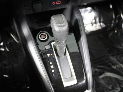 Used 2025 Nissan Versa SV FWD image 11