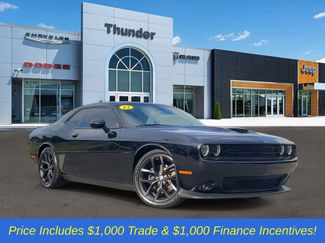 Used 2022 Dodge Challenger R/T w/ Blacktop Package 360° Tour