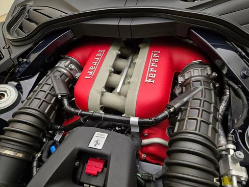 Used 2026 Ferrari Purosangue AWD/4WD image 33
